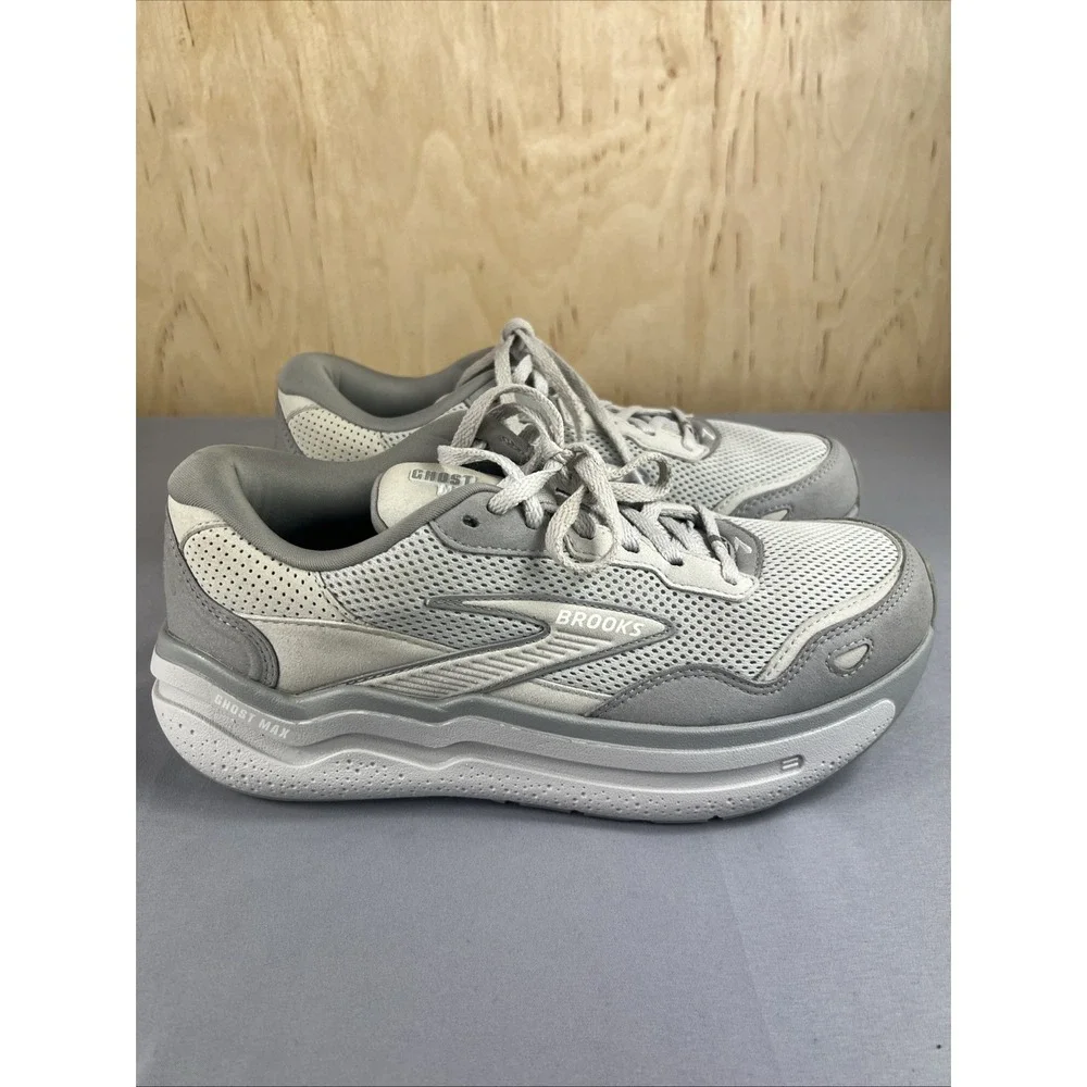Brooks Ghost Max Women's Size 9.5 Gray Running Walking Shoes 1204331B056